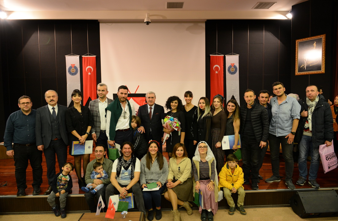 Üniversitemizde, Kahramanmaraş Milli Mücadelesinin 100. Yılı Etkinlikleri Kapsamında Tiyatro Gösterisi Gerçekleştirildi