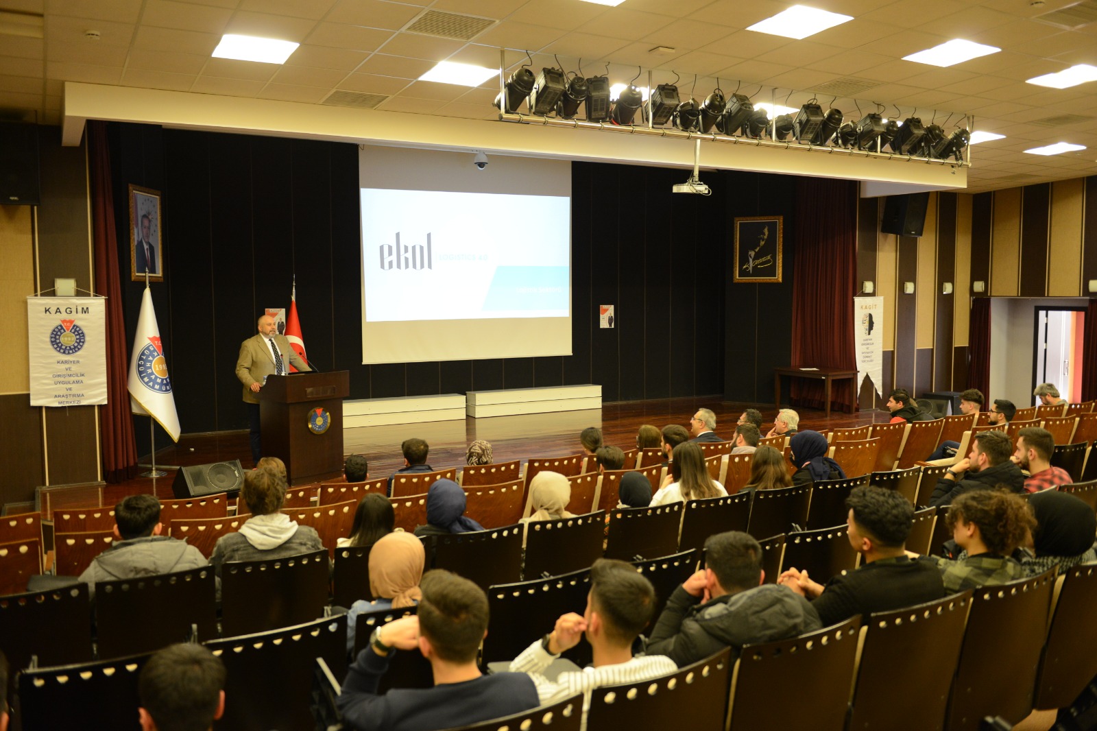 Üniversite İş Dünyası İşbirliğine Yeni Örnek: KSÜ’de Gerçekleştirilen Konferansta Lojistik Sektörünün Dünü Bugünü ve Yarını Konuşuldu