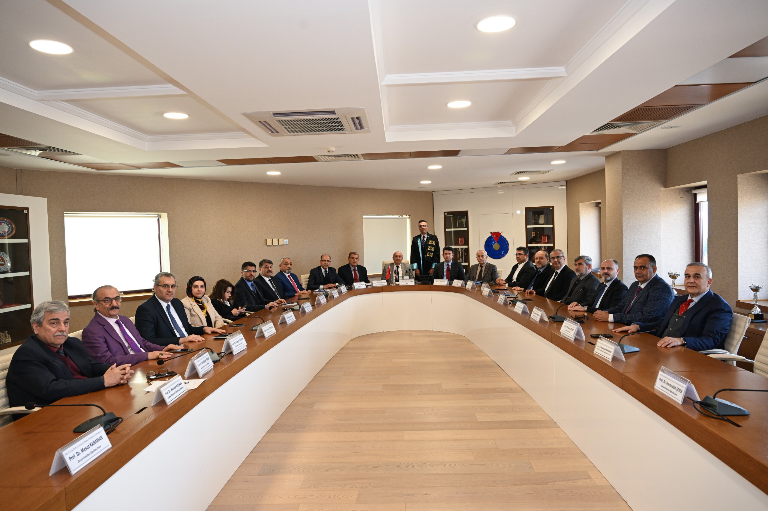 Profesör Kadrosuna Atanan Öğretim Üyemizi Tebrik Ederiz