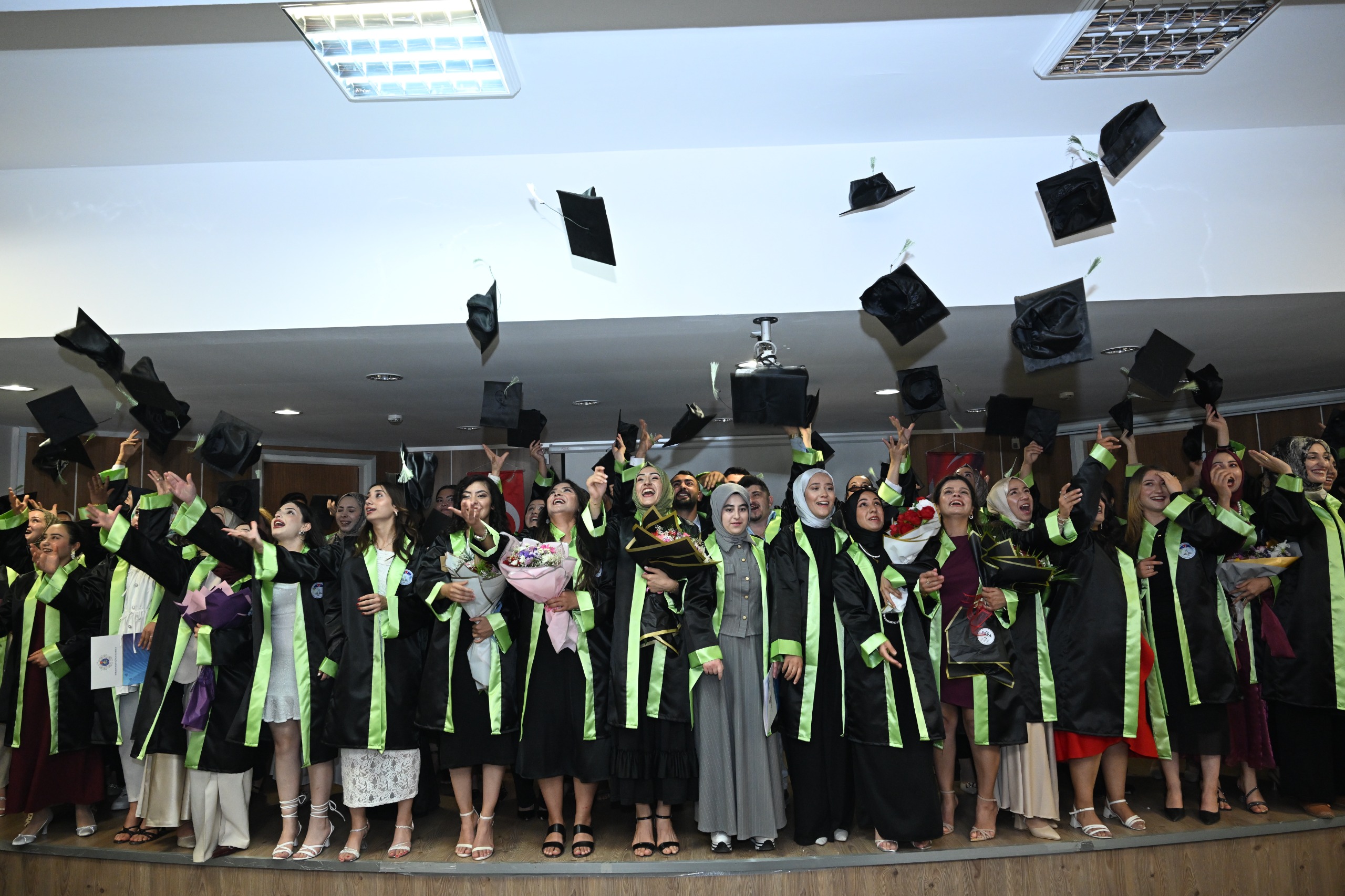 Pazarcık Meslek Yüksekokulunda Mezuniyet Töreni Düzenlendi